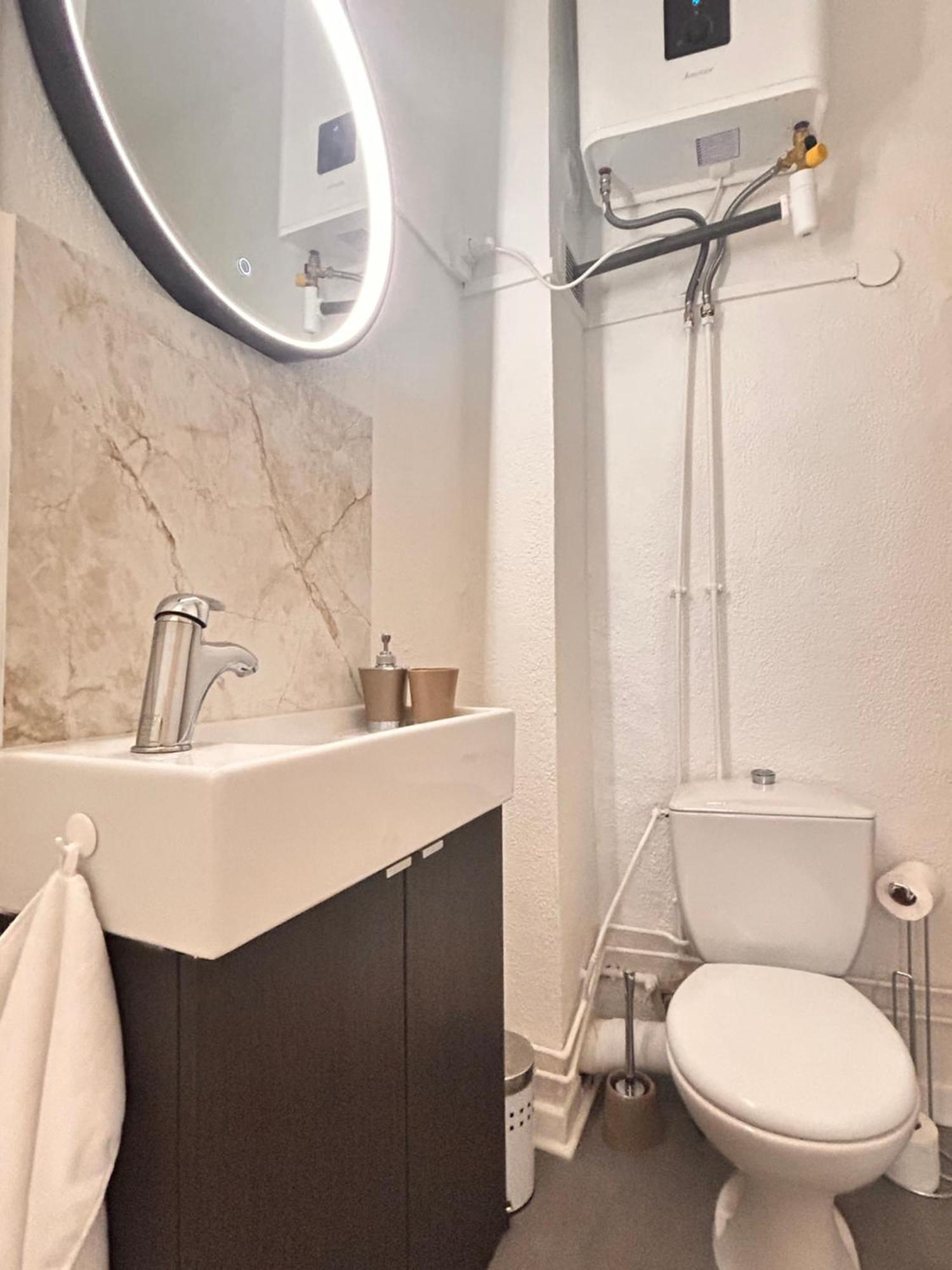 L'abri Douillet Apartment *